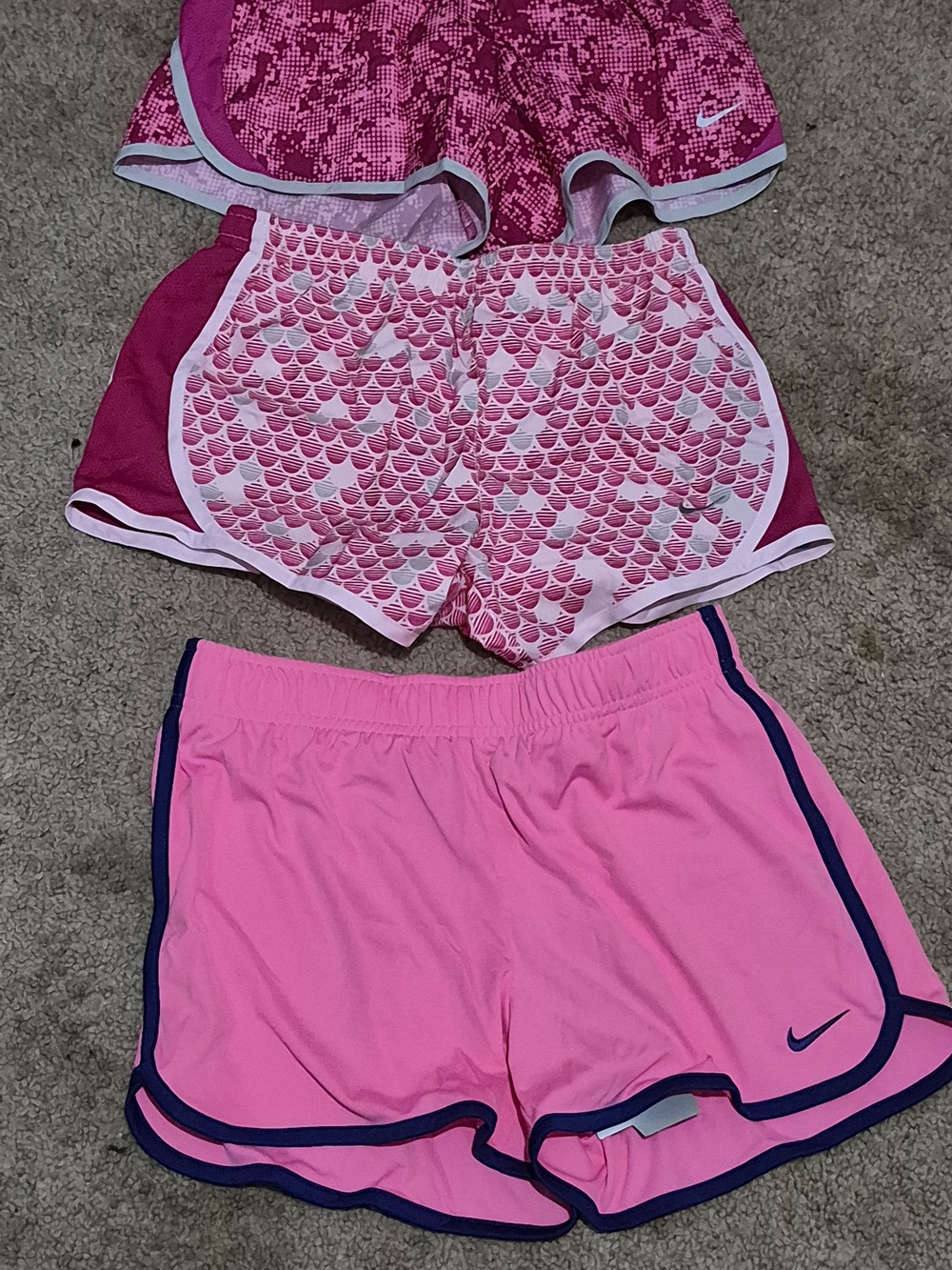 3 Nike Girls Pink and Magenta Athletic Running Shorts Sz M